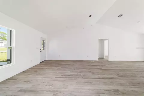 Living - 7536 SW 129th Pl, Ocala, FL 34473 photo 5 of 7
