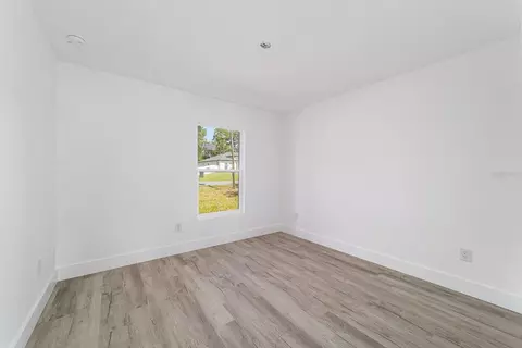 Bedroom - 7536 SW 129th Pl, Ocala, FL 34473 photo 2 of 6