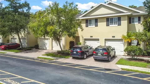 10727 Regent Square Dr #1805, Orlando, FL 32825