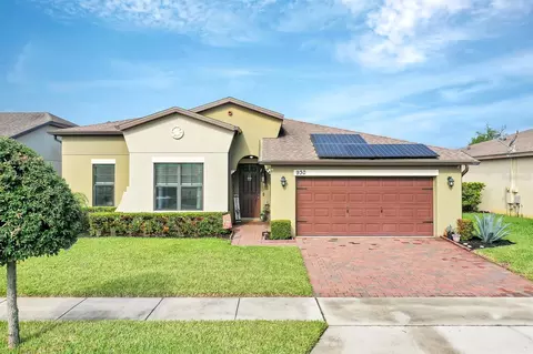 930 Vicenza St, Saint Cloud, FL 34771 photo 1