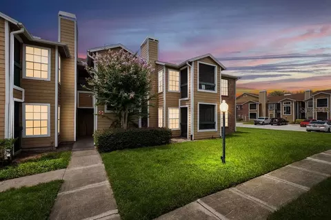 4401 Thornbriar Ln #R-102, Orlando, FL 32822