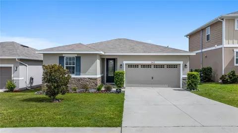 343 Lake Smart Cir, Winter Haven, FL 33881
