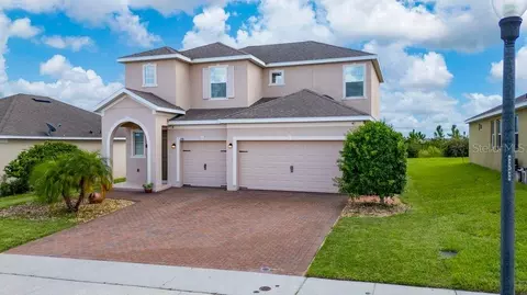 296 Jyoti Dr, Davenport, FL 33837