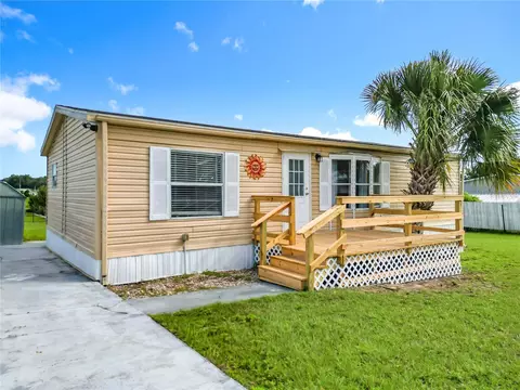 8164 County Road 109b, Lady Lake, FL 32159