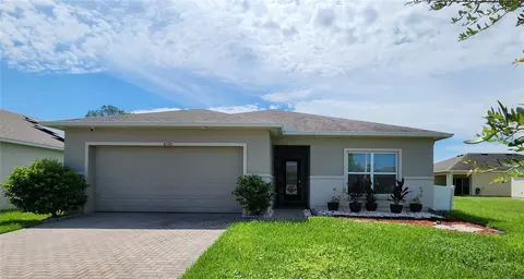 4540 Lake Russell Rd, Kissimmee, FL 34746