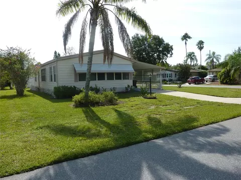 440 Tivoli Park Dr, Davenport, FL 33897
