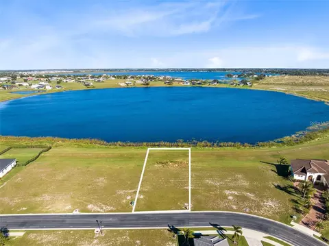 291 Spinnaker Ct, Auburndale, FL 33823