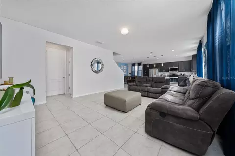 Entry Way - 1663 Gentle Breeze Dr, Saint Cloud, FL 34771 photo 4 of 8