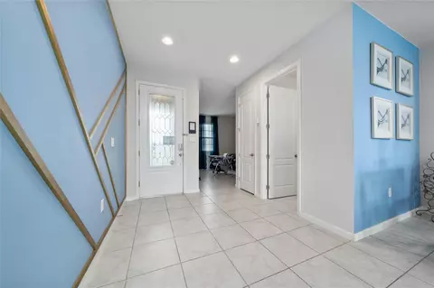 Entry Way - 1663 Gentle Breeze Dr, Saint Cloud, FL 34771 photo 2 of 8
