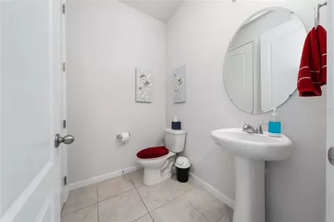 Entry Way - 1663 Gentle Breeze Dr, Saint Cloud, FL 34771 photo 5 of 8