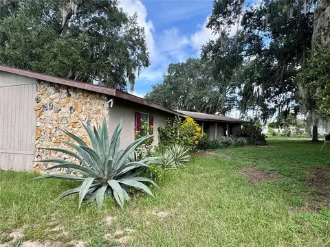 707 Pink Apartment Rd, Davenport, FL 33837
