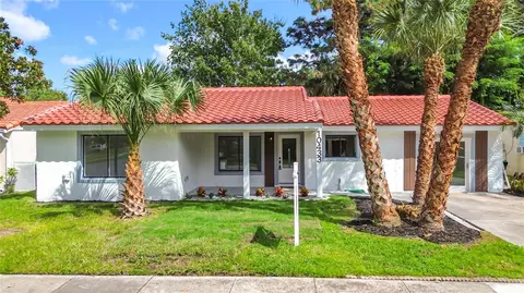 10433 Montpelier Cir, Orlando, FL 32821