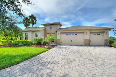 105 Lemon Grove Dr, Kissimmee, FL 34759