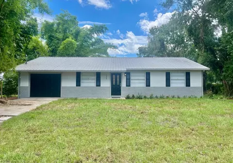 4848 Wren Dr, Saint Cloud, FL 34772