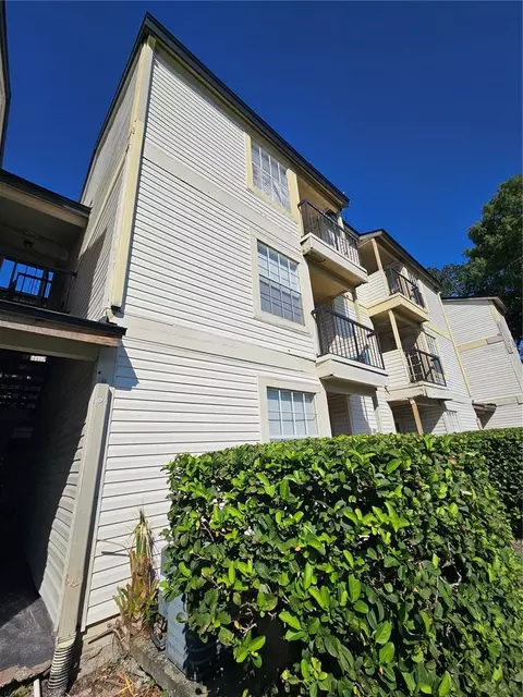 1940 Lake Atriums Cir #106, Orlando, FL 32839