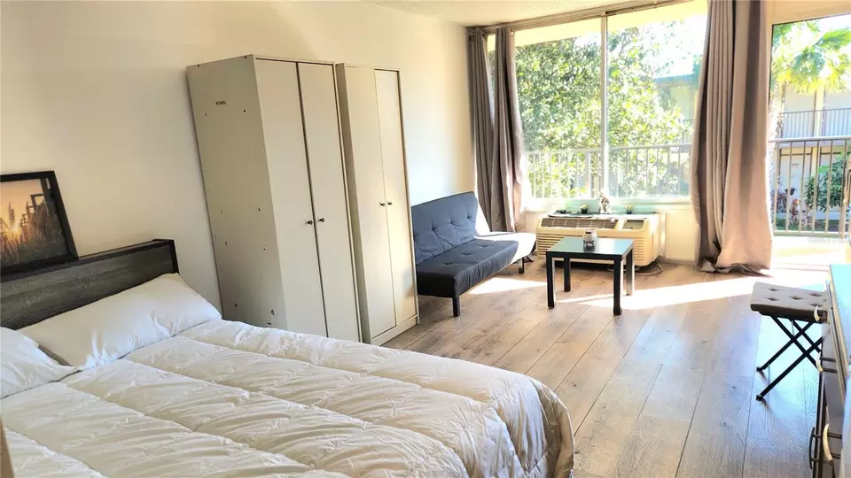 Bedroom - 7900 S Orange Blossom Trl #2058, Orlando, FL 32809 photo 1 of 3