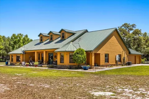 1084 SE 170th St, Summerfield, FL 34491
