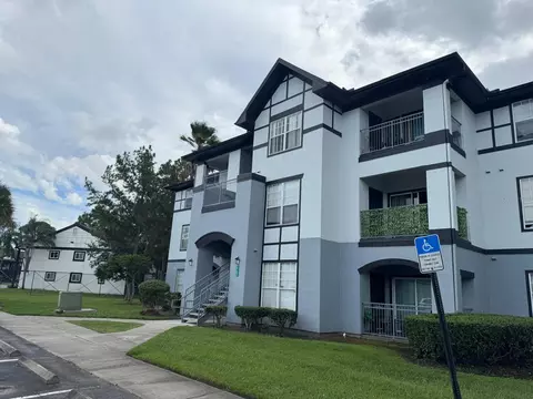 3702 Palm Desert Ln #5423, Orlando, FL 32839