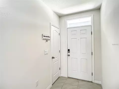 2774 Sunkissed Dr, Saint Cloud, FL 34771 photo 3