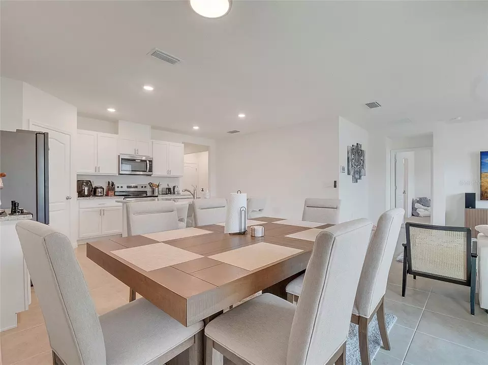 Dining - 3831 Botanical Way, Sanford, FL 32773 photo 2 of 2