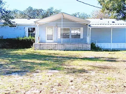 126 W Socrum Loop Rd, Lakeland, FL 33809