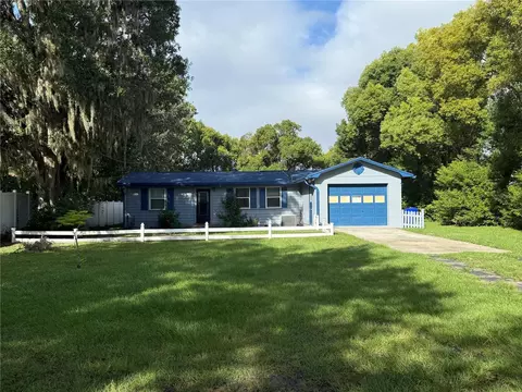 810 S Thacker Ave, Kissimmee, FL 34741