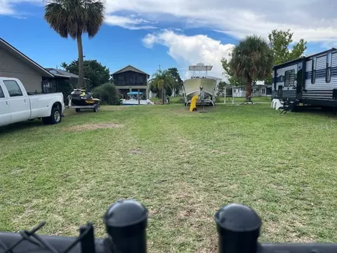 4977 Cedarbrook Ln, Hernando Beach, FL 34607 photo 9