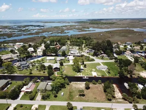 4977 Cedarbrook Ln, Hernando Beach, FL 34607 photo 4