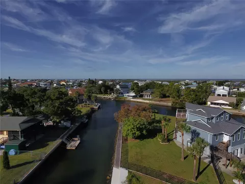 4977 Cedarbrook Ln, Hernando Beach, FL 34607 photo 8