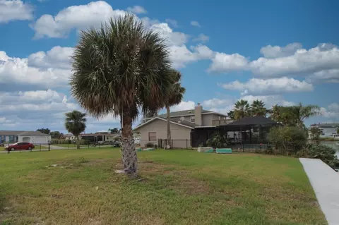 4977 Cedarbrook Ln, Hernando Beach, FL 34607 photo 11