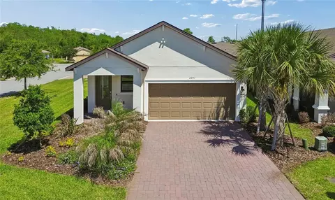 2201 Palm Tree Dr, Kissimmee, FL 34759
