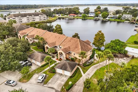 2713 Emerald Lake Ct, Kissimmee, FL 34744