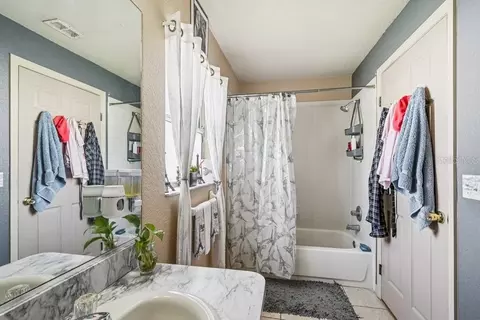 Bath - 133 Walnut Rd, Ocala, FL 34480 photo 3 of 3