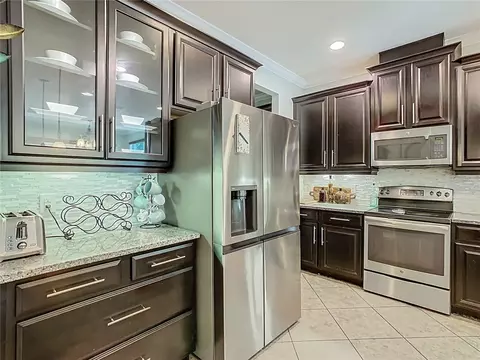Kitchen - 168 Magneta Loop, Auburndale, FL 33823 photo 1 of 9