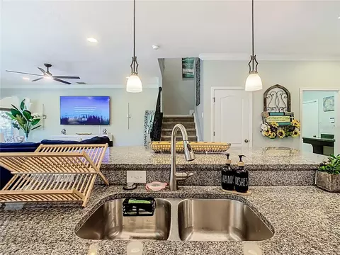 Kitchen - 168 Magneta Loop, Auburndale, FL 33823 photo 7 of 9