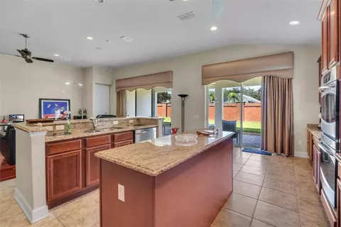 Kitchen - 524 Douglas Edward Dr, Ocoee, FL 34761 photo 5 of 5