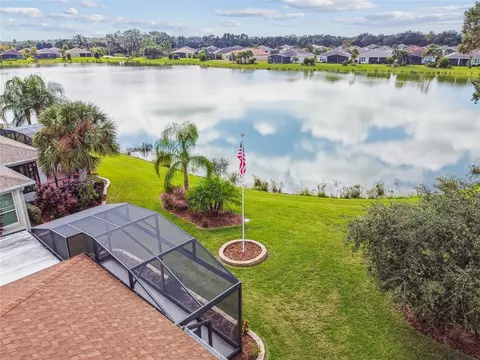 333 Via Torrente Dr, Poinciana, FL 34759