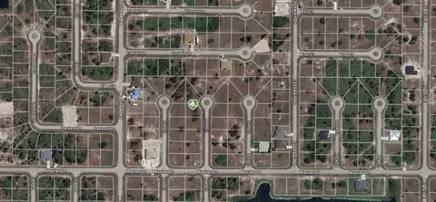 28 Reef Ct, Placida, FL 33946