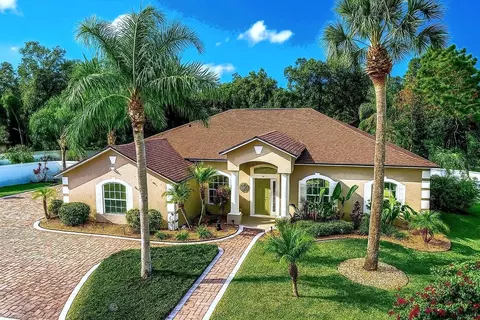 111 Auburn Ct, Haines City, FL 33844
