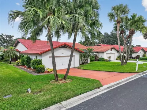 2613 Sunburst Ct, Lake Wales, FL 33898