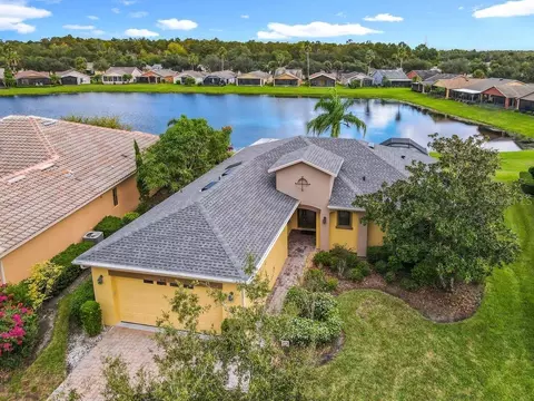 639 Villa Park Rd, Kissimmee, FL 34759