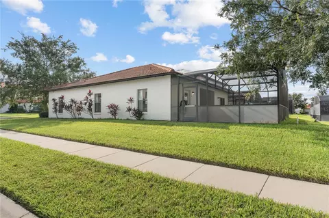 Exterior - 16813 Lazy Breeze Loop, Clermont, FL 34714 photo 3 of 6