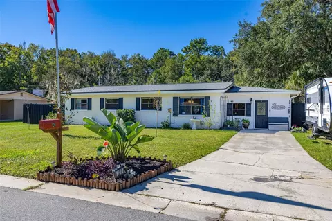 120 Fairlane Cir, Sanford, FL 32773