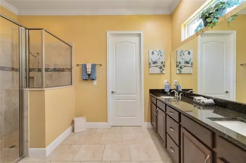 Bath - 4921 Catalpa Dr, Saint Cloud, FL 34772 photo 3 of 5