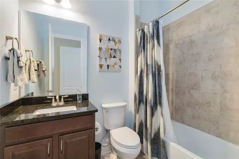 Bath - 4921 Catalpa Dr, Saint Cloud, FL 34772 photo 2 of 5