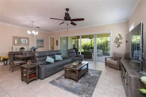 Living - 4921 Catalpa Dr, Saint Cloud, FL 34772 photo 1 of 3
