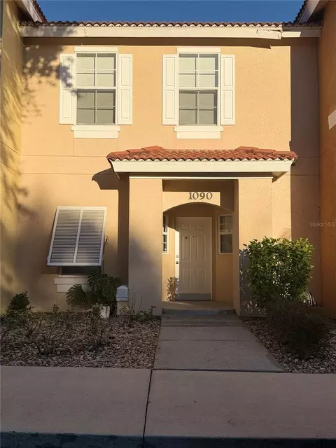 1090 Park Ridge Cir, Kissimmee, FL 34746
