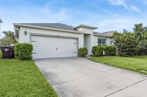 1846 Bluepoint St, Saint Cloud, FL 34771 photo 1