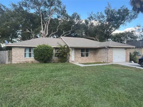 138 Debary Dr, Debary, FL 32713