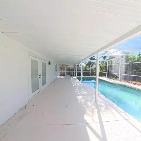 Exterior - 905 Spring Creek Dr, Ocoee, FL 34761 photo 8 of 12